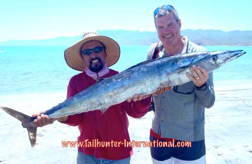 jorge-john-green-tags-wahoo-9-16